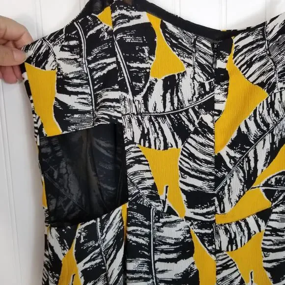 Olive + Oak Mustard Yellow Black Leaf Print Cutout Romper Large - Picture 4 of 9
